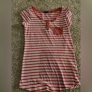 Splash red and white shirt with pocket